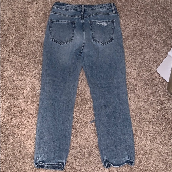 Pacsun high wasted Favorite blue mom jeans! - Picture 2 of 4
